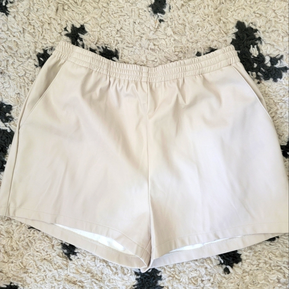 Lulus Vegan Leather Shorts - Large